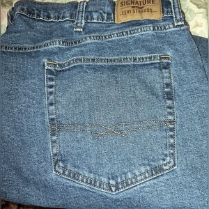 Levi's Signature Light Blue Denim Jeans Size 48X30